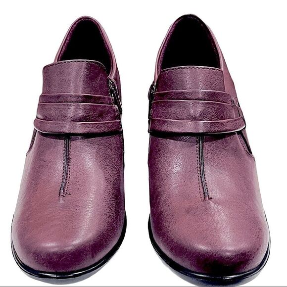 Easy Street Comfort Wear Flexible Soles Shoes    - Picture 3 of 10